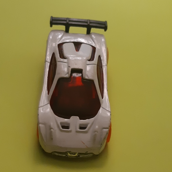Hot Wheels Prototype 12| 2001 Diecast 1:64| 7/10 - Picture 3 of 8